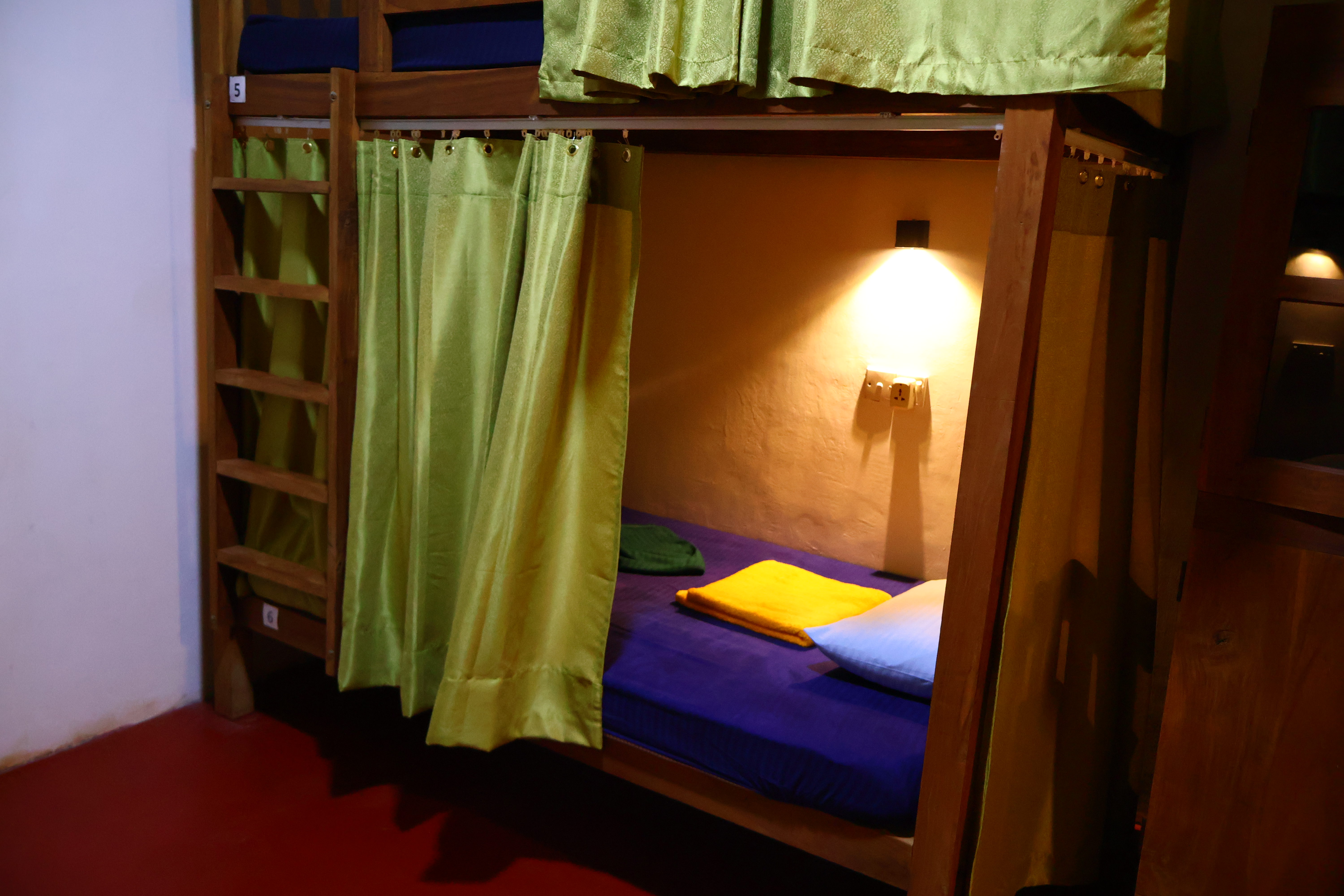Green Curtain Mixed Dormitory Room